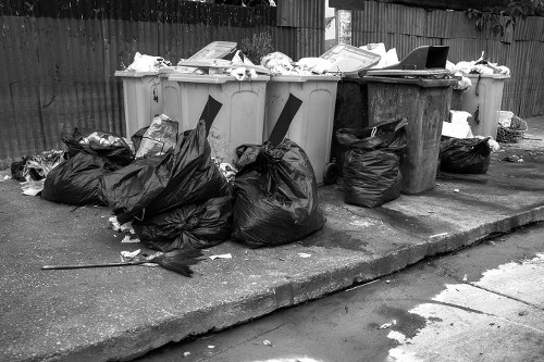 Recycling bins and commercial collection in Hanwell street